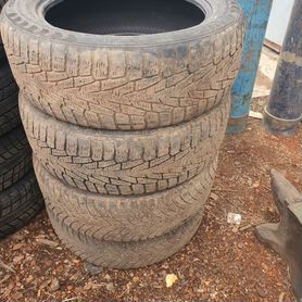 Nokian Tyres Hakkapeliitta 8 14.75/55 R19 25