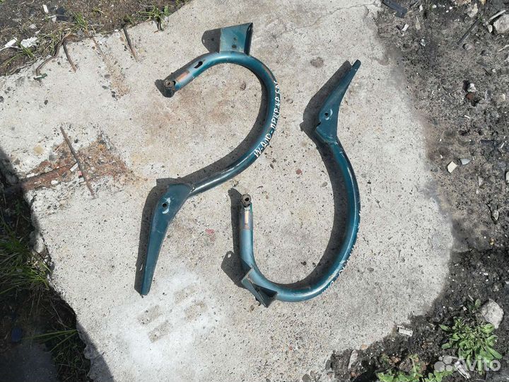 Петля крышки багажника Мерседес W210