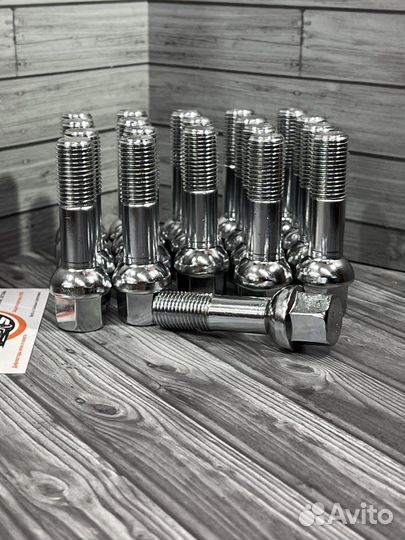 Болты колесные mercedes под 17 ключ комплект