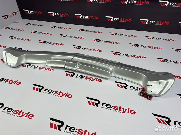 Спойлер Наверх Toyota Land Cruiser 105