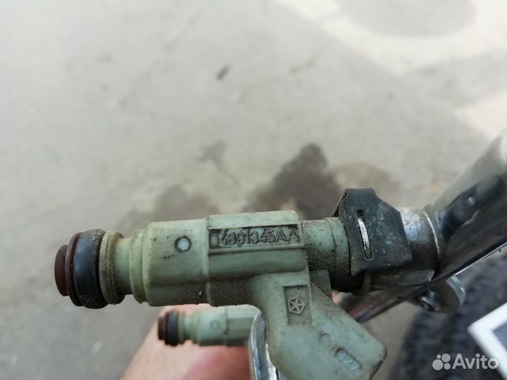 Топливная Рампа Додж Стратус 2004 г.в