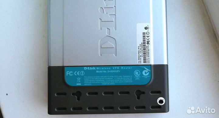 Wifi роутер-коммутатор D-Link DI-824VUP+