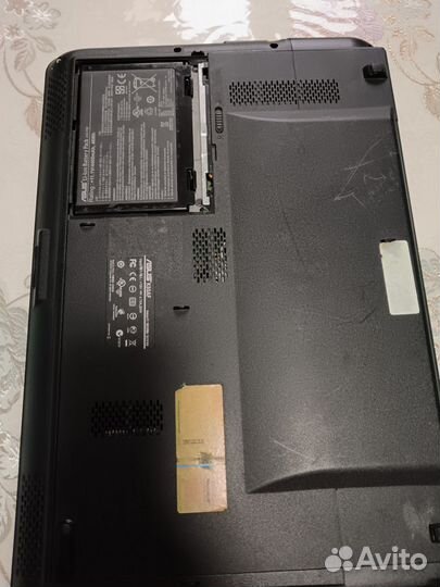 Ноутбук asus
