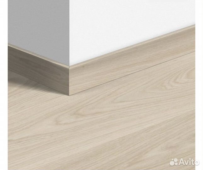 Плинтус напольный Quick Step Parquet