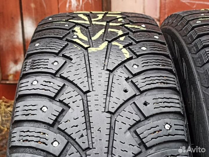 Nokian Tyres Hakkapeliitta 5 215/65 R16 102T