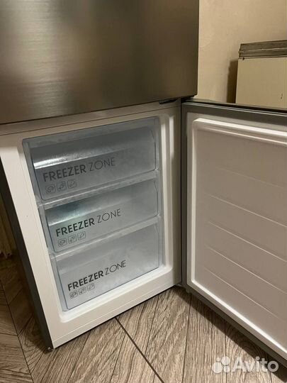 Холодильник thomson