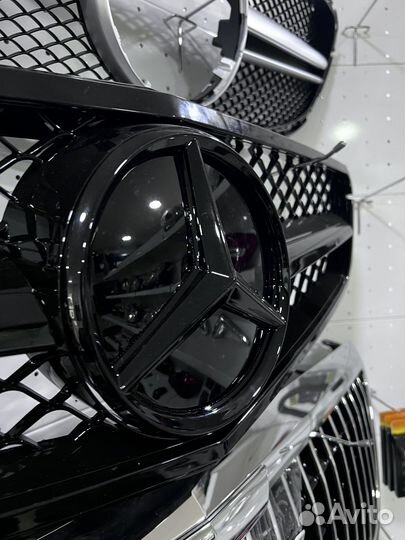 Решетка с 204-63 amg