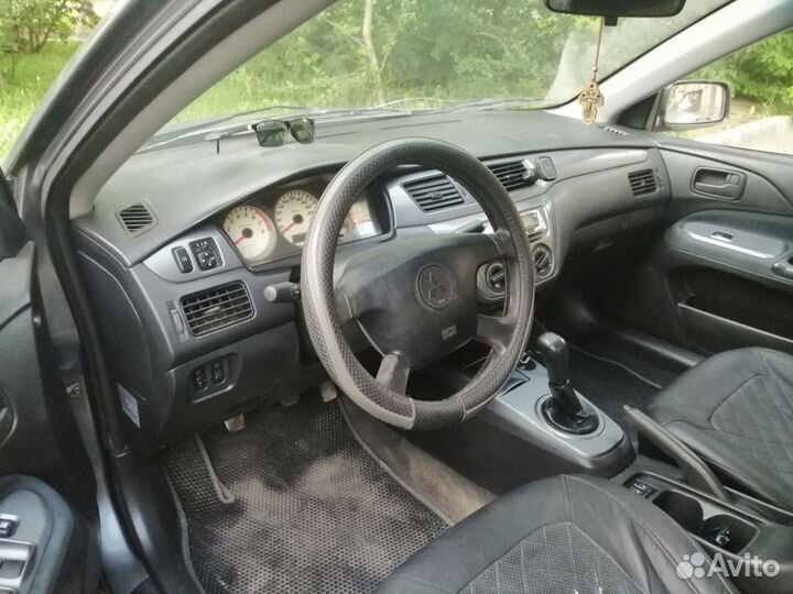 Mitsubishi Lancer 1.6 МТ, 2005, 288 500 км