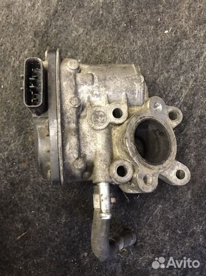 Дросельная заслонка Ниссан Навара Д40