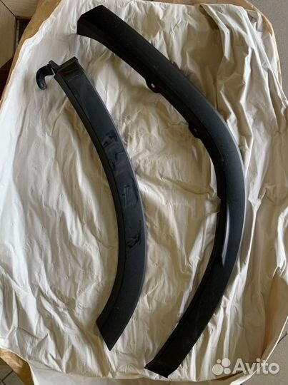 Расширители задн. лев.крыла и двери оригиналы