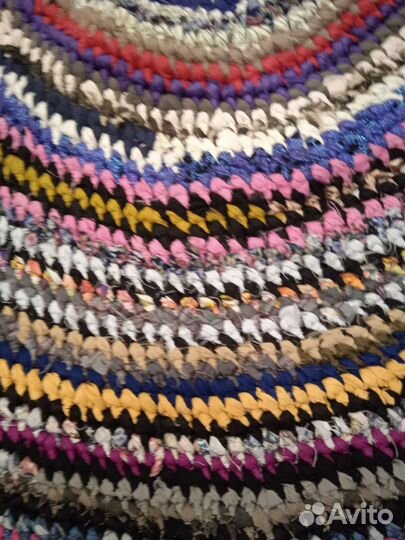 Коврик ручной работы