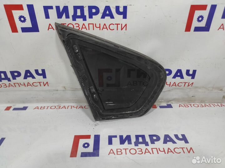 Стекло кузовное глухое правое BMW X6 (E71) 5137718