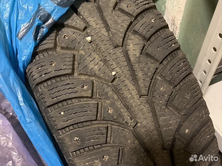 Nokian Tyres Hakkapeliitta 5 2.25/60 R17