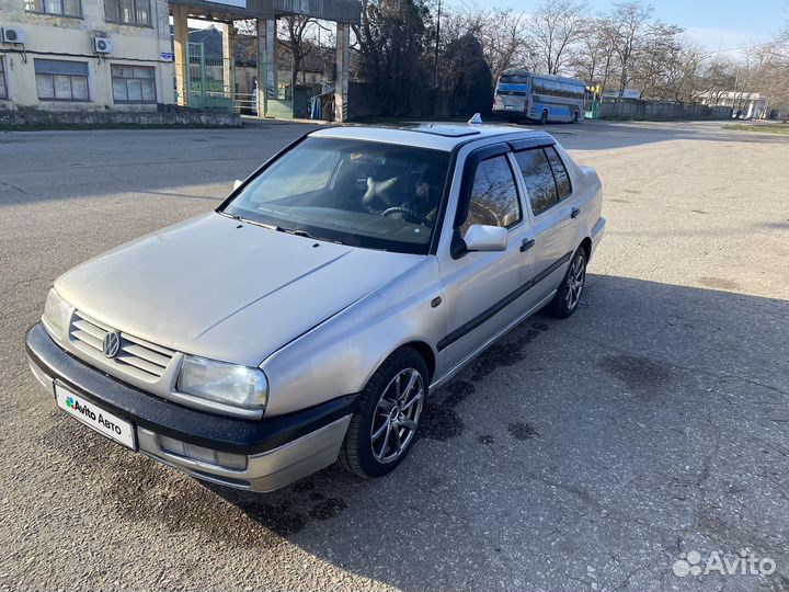 Volkswagen Vento 1.8 МТ, 1995, 285 000 км