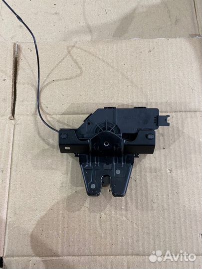 Замок задней двери BMW 1 E81 Е87