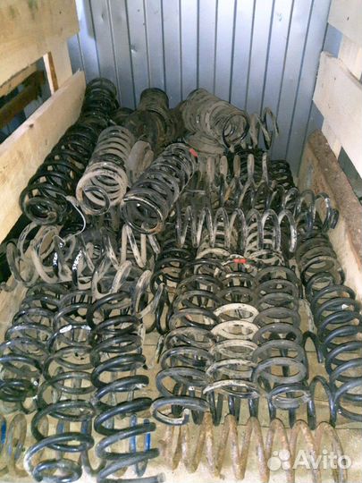 Пружина задней подвески Renault Logan Sandero