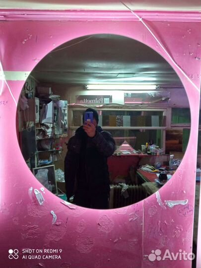 Парящая зеркало с LED подсветкой