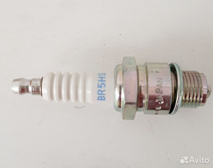 Свечи зажигания BR5HS BKR6E BPR6ES