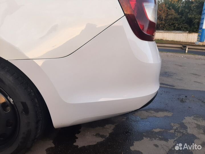 Бампер задний skoda rapid белый