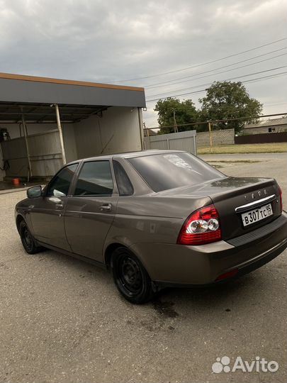 Сиденья на priora