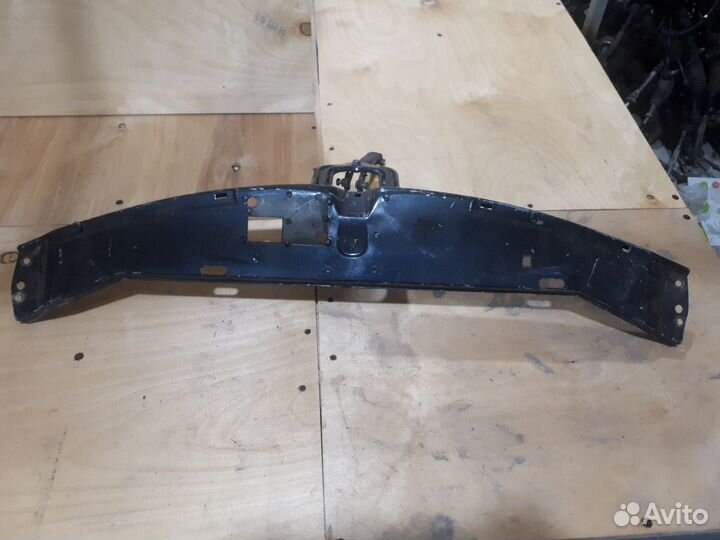 Верхняя планка телевизора мерседес 208 clk