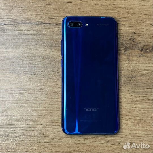 HONOR 10, 4/64 ГБ