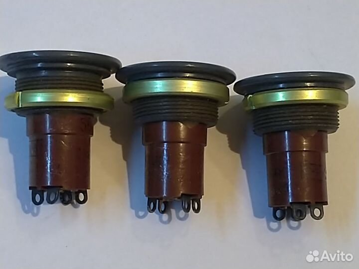 Кнопка К4-2П 24мм