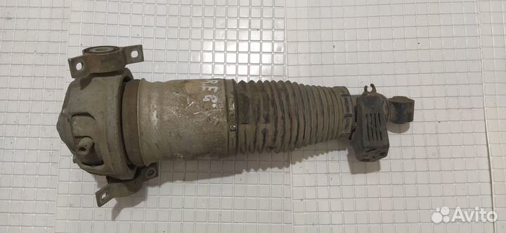 Пневмостойка задняя правая Volkswagen Touareg