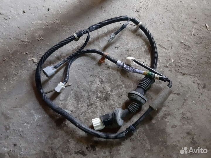 Проводка двери задней левой Honda CR-V