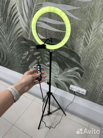 Кольцевая лампа