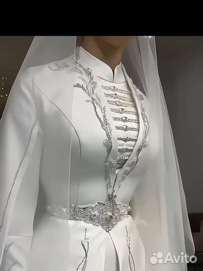 Национальное свадебное платье