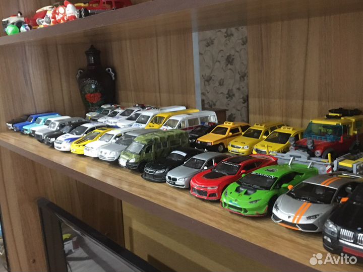 Детские машинки игрушки металлические масштаб 1:43