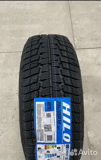 Hilo Arctic S-9 215/65 R16
