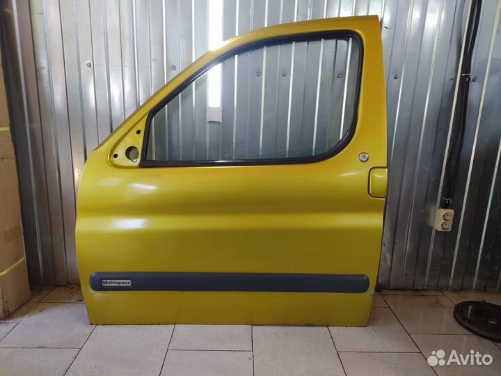 Дверь передняя левая для Berlingo (M49)
