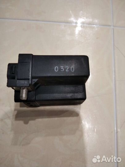 Реле свечей накаливания на бмв Х5 Е 53