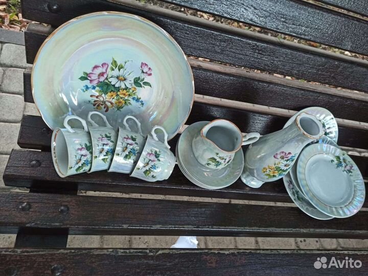 Столовый сервиз Посуда