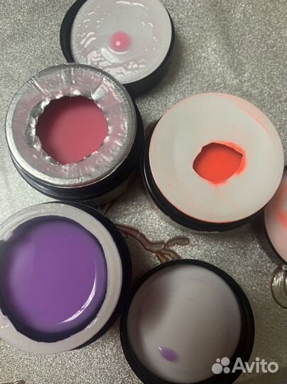 Для наращивания ногтей