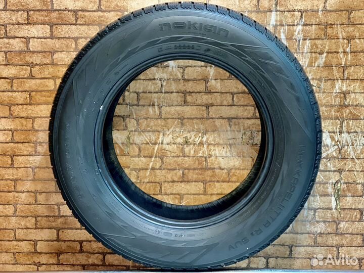 Nokian Tyres Hakkapeliitta R2 SUV 235/65 R17 108P