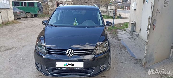 Volkswagen Touran, 2013