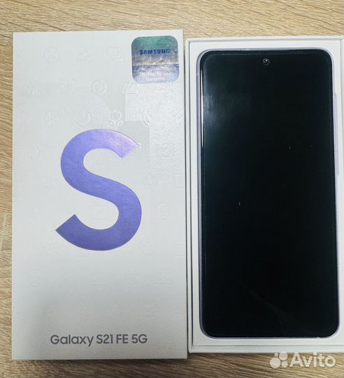 Samsung Galaxy S21 FE 5G, 8/128 ГБ