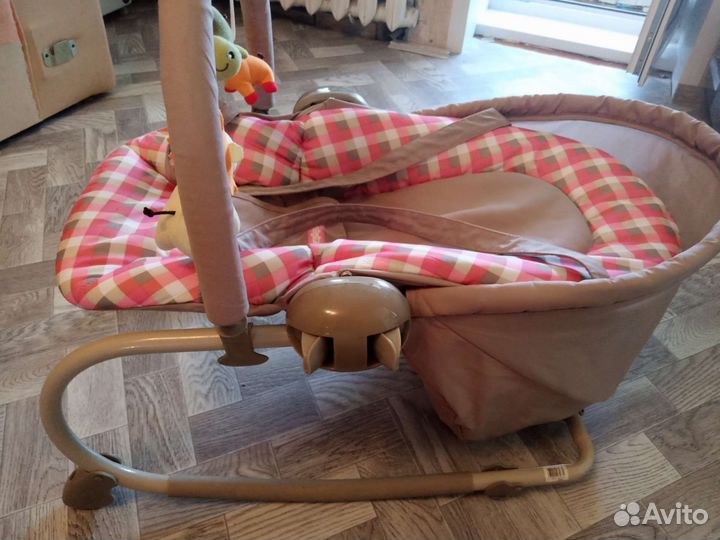 Шезлонг детский