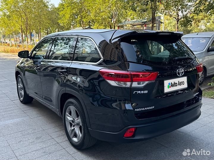 Toyota Highlander 2.0 AT, 2021, 51 000 км