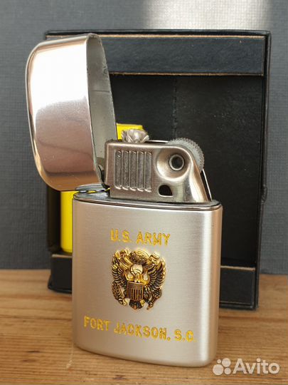 Винтажная Бензиновая зажигалка Ronson Typhoon 1950