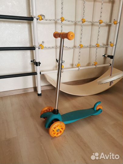 Самокат детский трехколесный