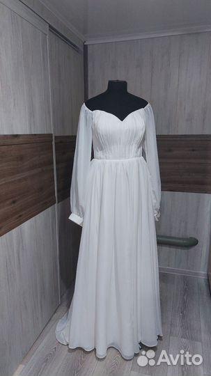 Свадебное платье 48 50 в пол