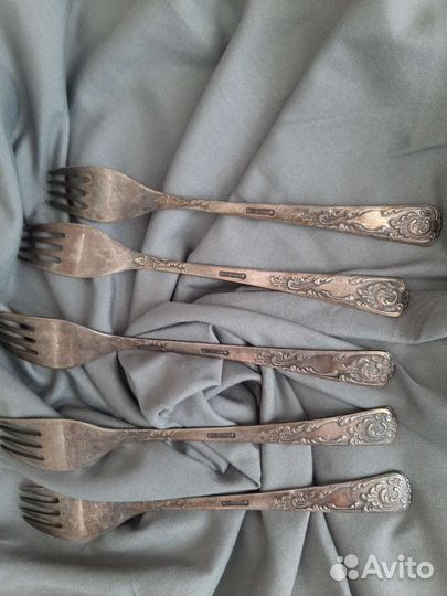 Мельхиоровые,черненые вилки,времен СССР