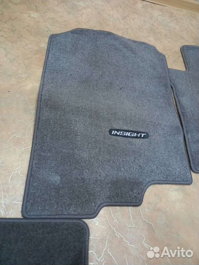 Продам коврики Хонда Инсайт 2009 оригинал