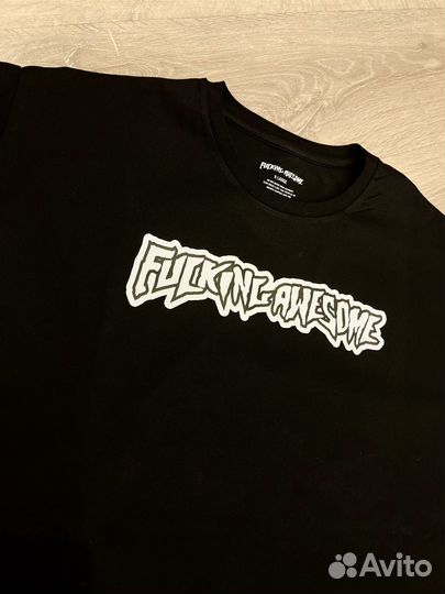 Футболка fuckingawesome 2012 og logo tee