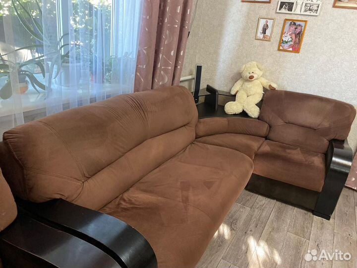 Угловой диван с креслом бу