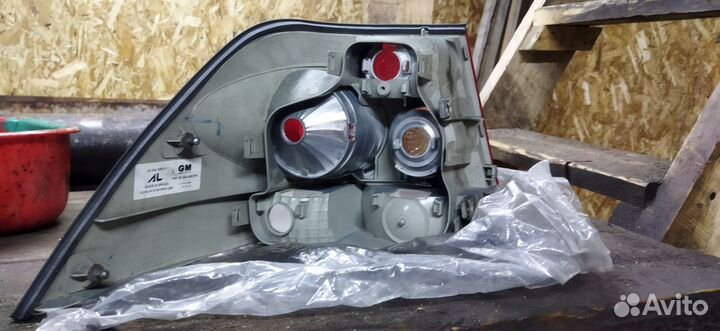 Задние фонарь astra h седан